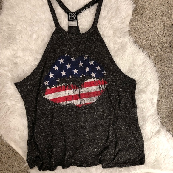 Modern Lux Tops - American Flag Lips Tank EUC